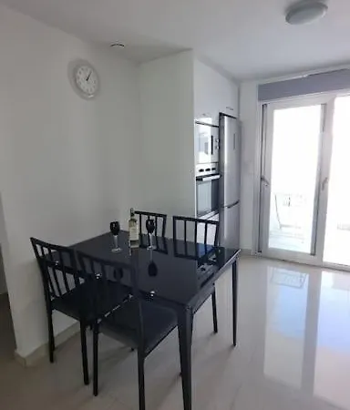 High Tech With Spa&gym Apartament *